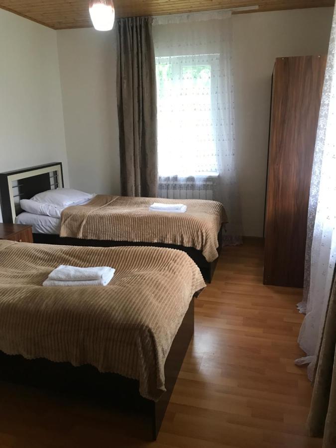 Guest House Gogia Zhabeshi Bagian luar foto