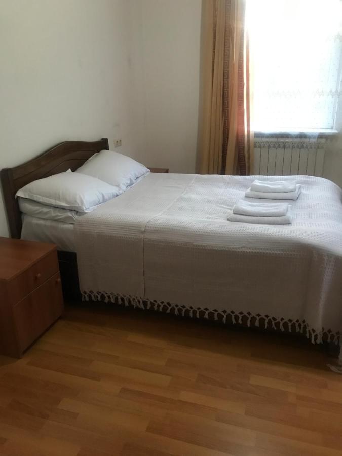 Guest House Gogia Zhabeshi Bagian luar foto