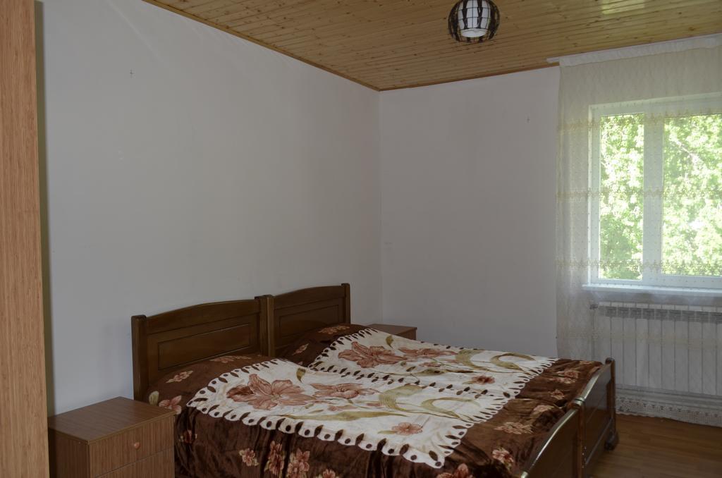 Guest House Gogia Zhabeshi Bagian luar foto