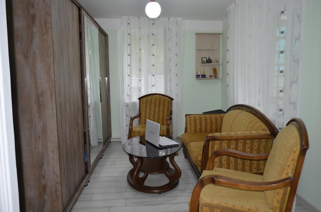 Guest House Gogia Zhabeshi Bagian luar foto